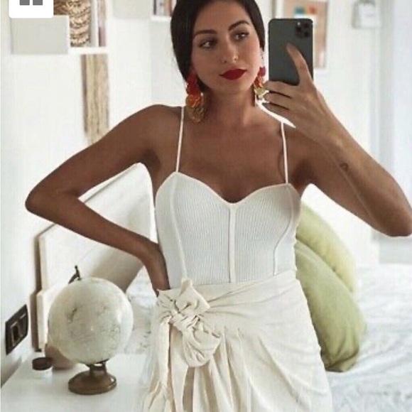 Zara Women Ecru Knitted Bodysuit  - Size M - Cream - Picture 3 of 5